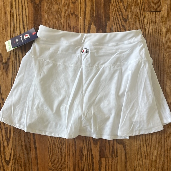 NWT champion athletic skirt - Picture 2 of 4